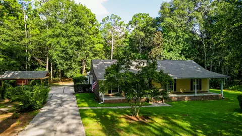 39 Timberland Dr, Purvis, MS 39475