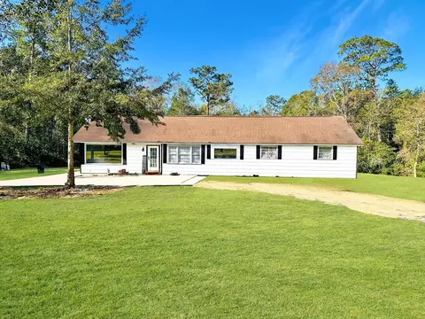 27019 Leetown Rd, Picayune, MS 39466
