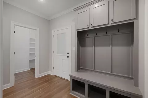 Entry Way - 12 Brunswick Pt, Sumrall, MS 39482 photo 3 of 4