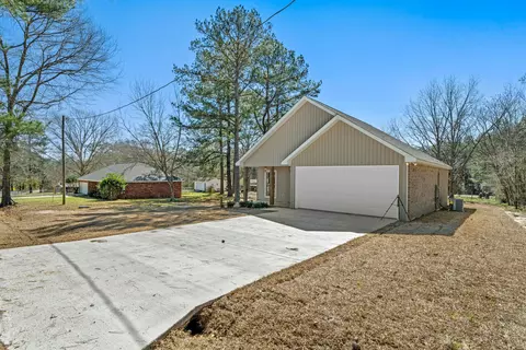 12 White Rd, Sumrall, MS 39482 photo 3