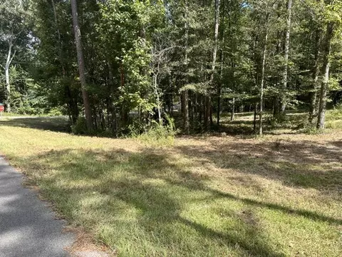 000 Russett Ln, Petal, MS 39465