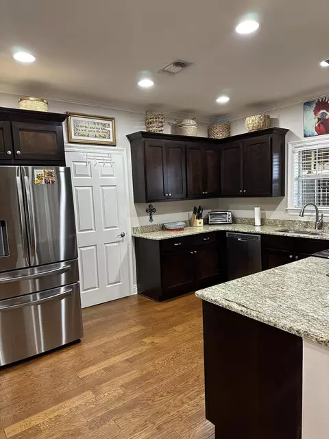 20 Silverleaf Ln, Hattiesburg, MS 39402