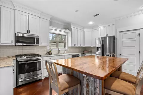 Kitchen - 550 Baker Rd, Purvis, MS 39475 photo 7 of 7