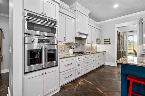 Kitchen - 550 Baker Rd, Purvis, MS 39475 photo 3 of 7