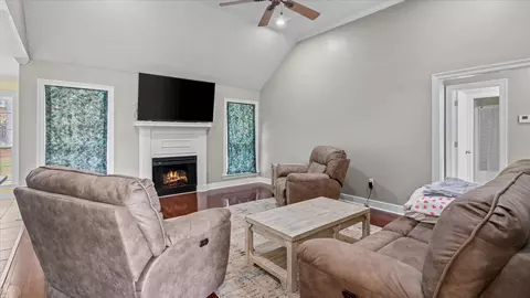 Entry Way - 47 Timber Ridge Pl, Purvis, MS 39475 photo 3 of 6