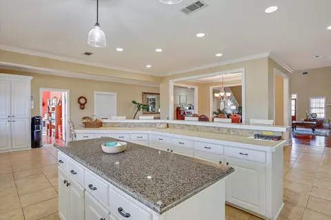 Kitchen - 766 Pinola Braxton Rd, Braxton, MS 39044 photo 5 of 8