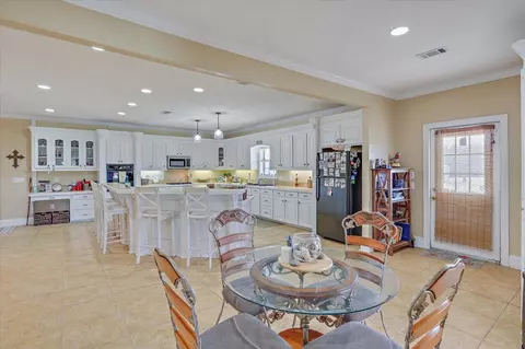 Kitchen - 766 Pinola Braxton Rd, Braxton, MS 39044 photo 8 of 8