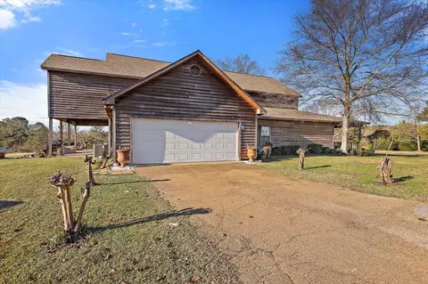 Exterior - 766 Pinola Braxton Rd, Braxton, MS 39044 photo 4 of 13