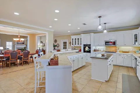 Kitchen - 766 Pinola Braxton Rd, Braxton, MS 39044 photo 3 of 8