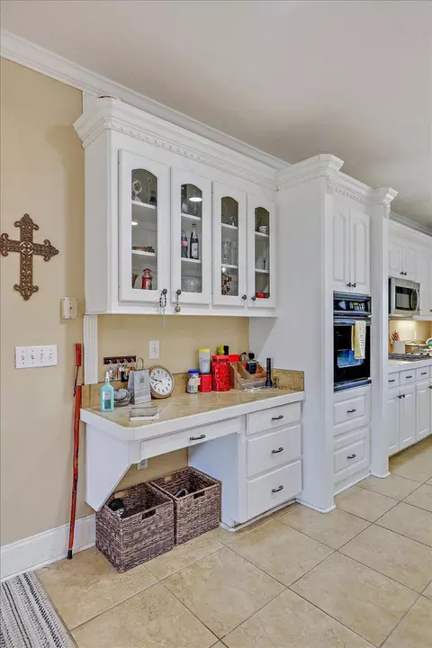 Kitchen - 766 Pinola Braxton Rd, Braxton, MS 39044 photo 7 of 8