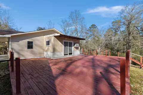 Exterior - 9 Dearman Rd, Collins, MS 39428 photo 5 of 7