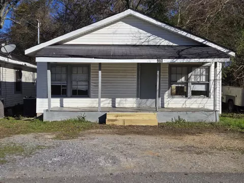 980 Deason Ave, Hattiesburg, MS 39401