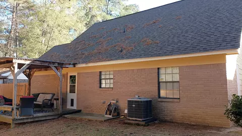 Exterior - 1405 Willus Dr, Laurel, MS 39440 photo 5 of 5