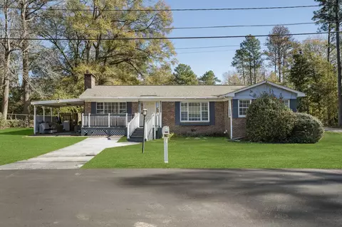 822 Johnson Ave, Hattiesburg, MS 39402