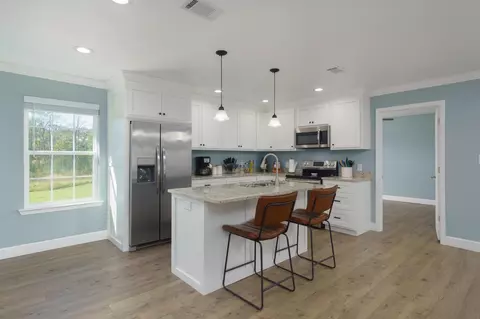 Kitchen - 116 Water Oak Dr, Lucedale, MS 39452 photo 2 of 3