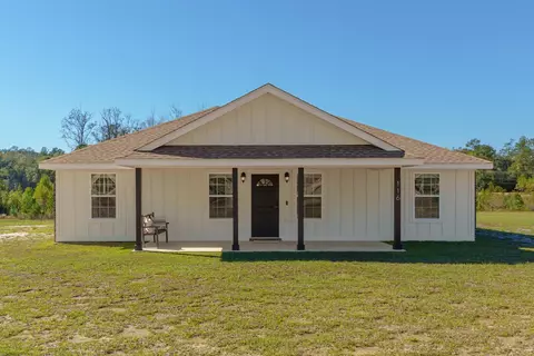 116 Water Oak Dr, Lucedale, MS 39452