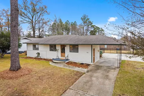 701 Montrose Ave, Hattiesburg, MS 39401