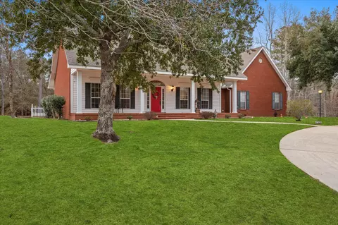 71 Joshua Dr, Hattiesburg, MS 39402