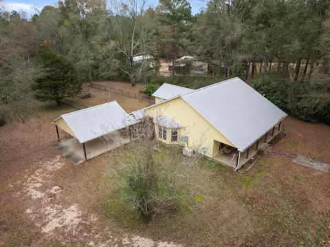 79 Tower Rd, Hattiesburg, MS 39401