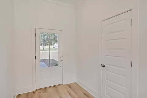 Entry Way - 209 Dolly Ln, Magee, MS 39111 photo 1 of 4
