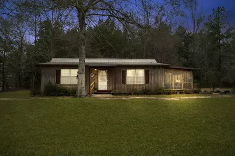 197 St Paul Rd, Sandy Hook, MS 39478 photo 3