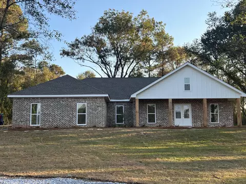 130 Biglane Rd, Ellisville, MS 39437