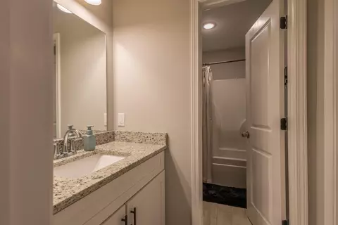 Bath - 464 Old Progress, Moselle, MS 39459 photo 2 of 4