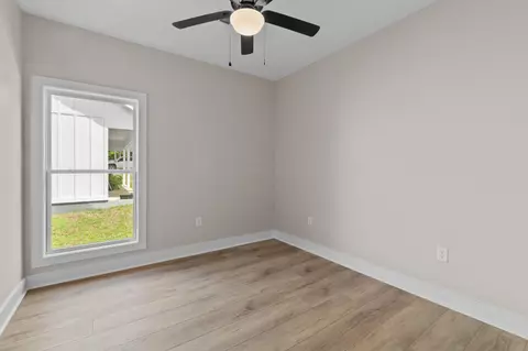 Bedroom - 321 Nobles Rd, Sumrall, MS 39482 photo 3 of 6