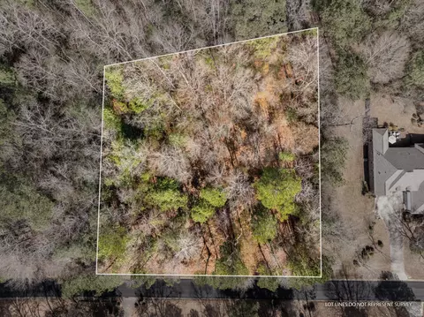 000 Broken Arrow Trl, Petal, MS 39465