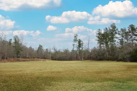 000 Buccaneer Dr, Hattiesburg, MS 39402