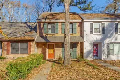 33 Hickory, Hattiesburg, MS 39402