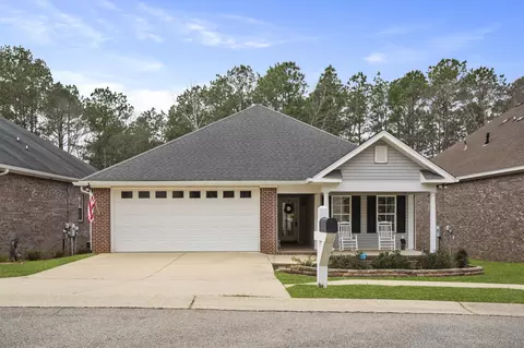 21 Backwoods Trl, Petal, MS 39465