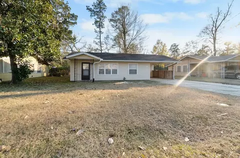 906 Quinn St, Hattiesburg, MS 39401