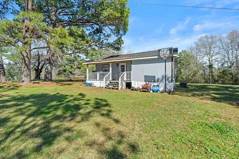 3005 Freeman Town Rd, Richton, MS 39476