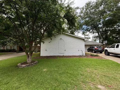 3021 Mesa, Hattiesburg, MS 39402