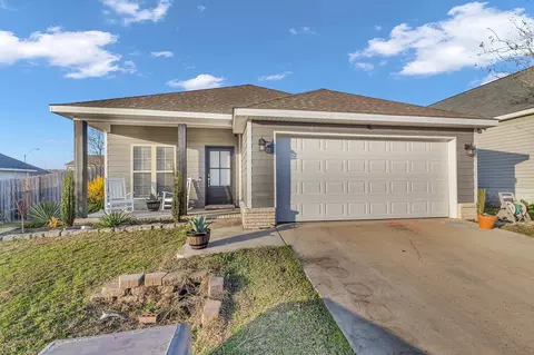 25 Trillium, Hattiesburg, MS 39401