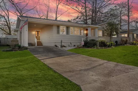 2806 Williamsburg Rd, Hattiesburg, MS 39402