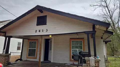 2413 N 3rd Ave, Laurel, MS 39440