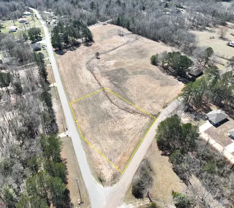 763 Nobles Rd, Sumrall, MS 39482 photo 2