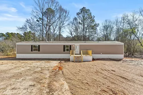 718 Macedonia Rd, Petal, MS 39465
