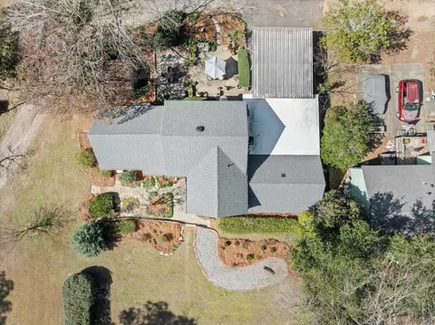View/Area - 830 N 9th Ave, Laurel, MS 39440 photo 1 of 2