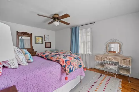 Bedroom - 830 N 9th Ave, Laurel, MS 39440 photo 8 of 9