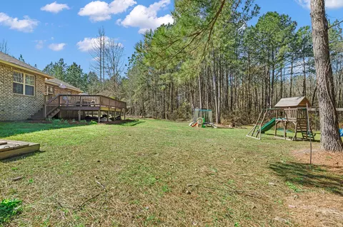Exterior - 132 Hemingway Dr, Sumrall, MS 39482 photo 4 of 5