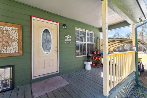 74 Downs St, Lumberton, MS 39455 photo 2