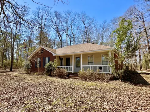 335 R D Hartfield Rd, Purvis, MS 39475