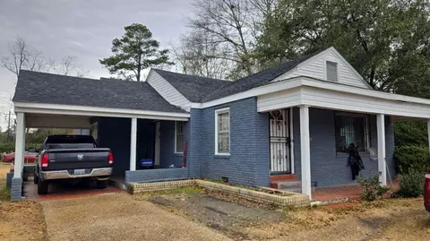 930 S 14th Ave, Laurel, MS 39440 photo 1