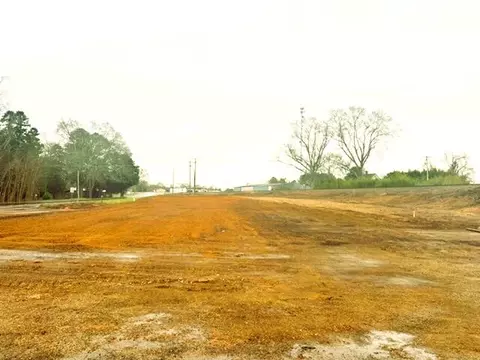 612 Laurel Dr, Magee, MS 39111
