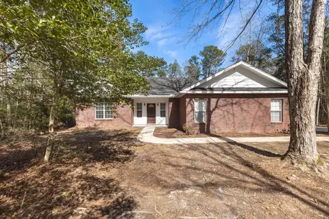 24 Jared Ln, Hattiesburg, MS 39402