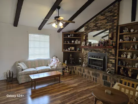 Living - 1403 Highway 44, Jayess, MS 39641 photo 2 of 2