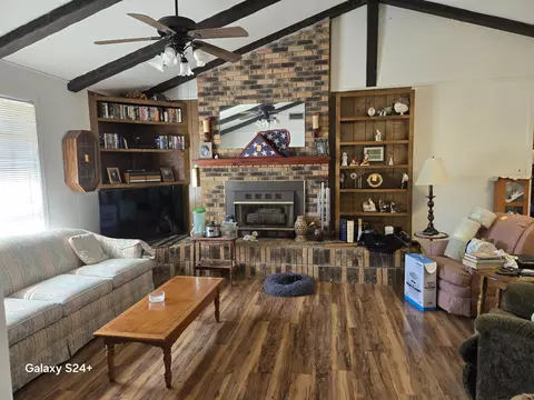 Living - 1403 Highway 44, Jayess, MS 39641 photo 1 of 2